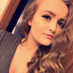 Meet your Posher, Chelsie